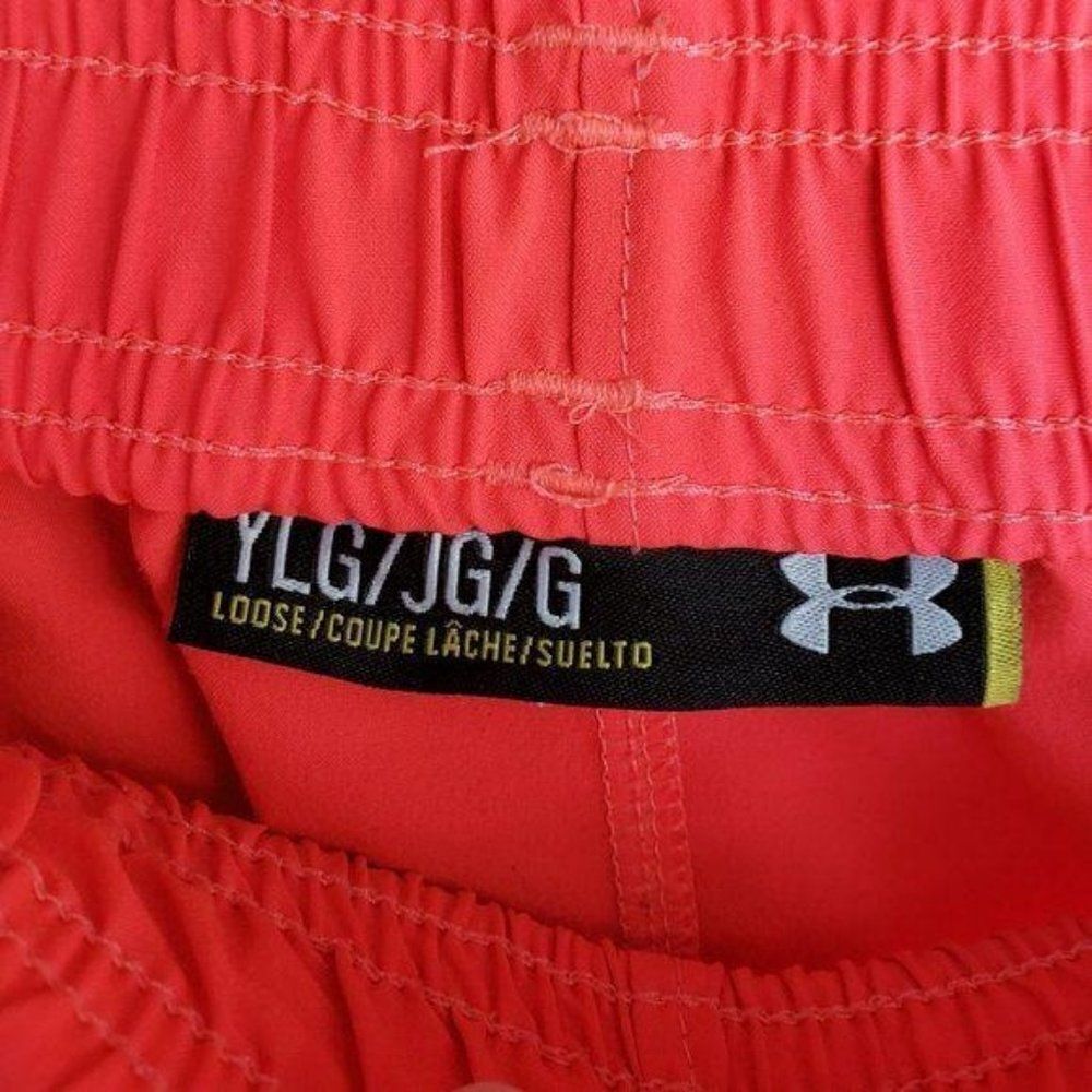 Under Armour Girls Sprint Shorts Athletic Running Essential Shorts Large NWOT - Picture 4 of 5